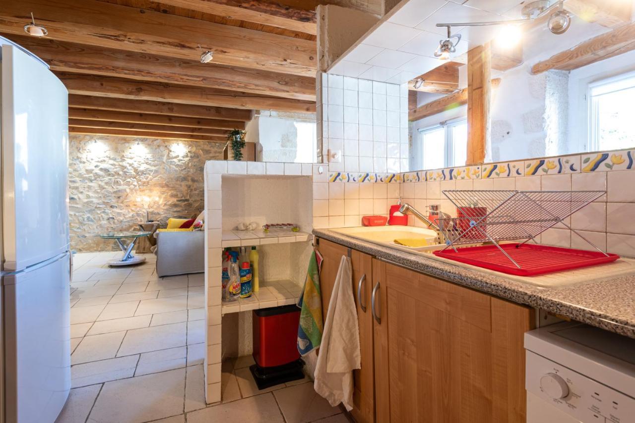 Le Pandora, Proche Tour Magne, Parking Et Terrasse Apartment Nimes Exterior photo